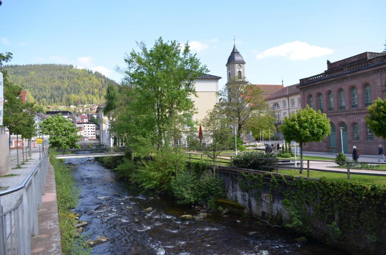 Ferienwohnung Am Kurpark Bad Wildbad Eksteriør billede